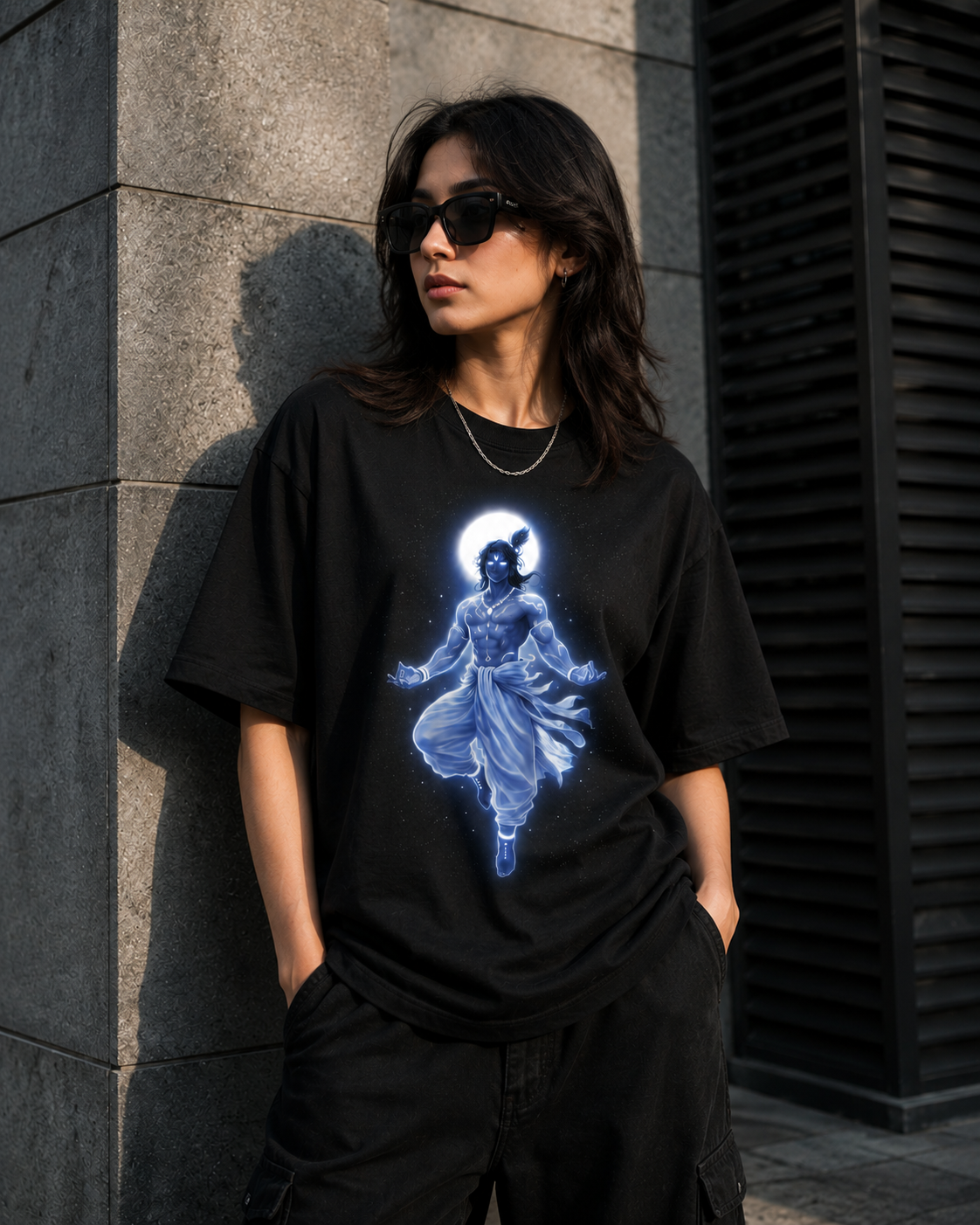 Unisex Divine Krishna Oversized T-Shirt - Spiritual Streetwear Anime Style Black Tee